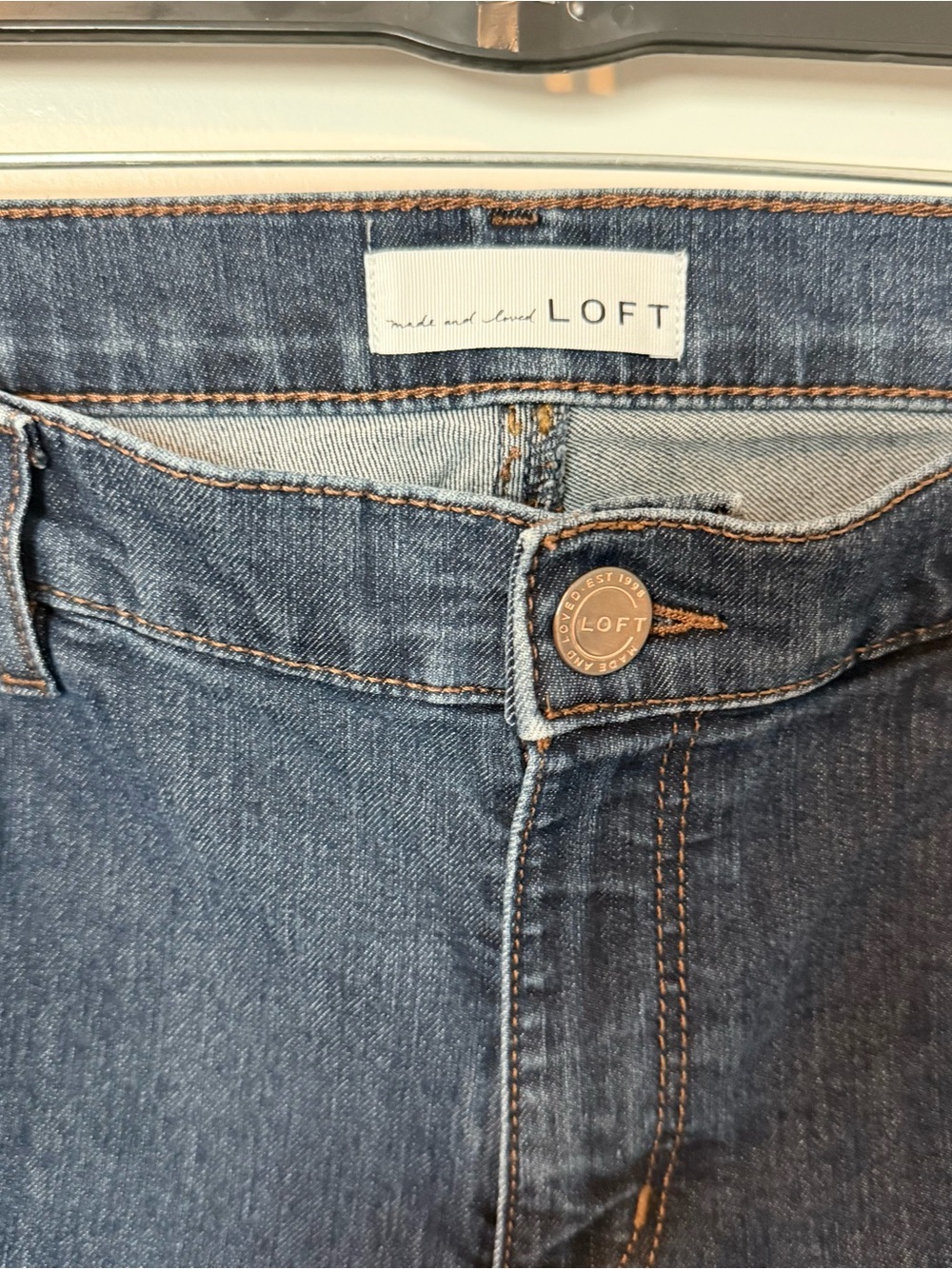 JEANS| LOFT| Made & Loved Skinny Jeans Dark Wash Size 10/30 - Picture 3 of 7